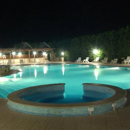 Farm stay Tenuta Don Monaco - *